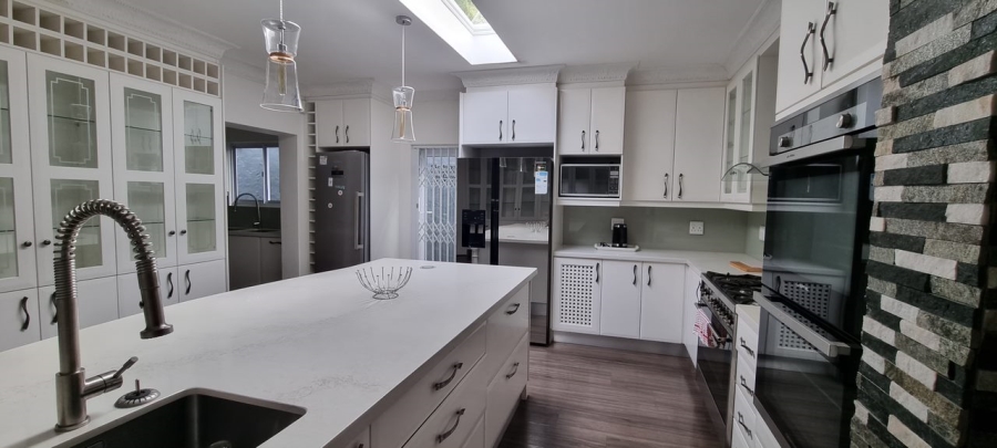 3 Bedroom Property for Sale in Nahoon Valley Park Eastern Cape